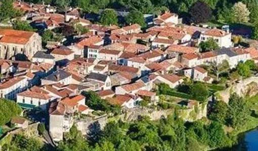 新都回乡建别墅为什么一定要选专业乡墅公司